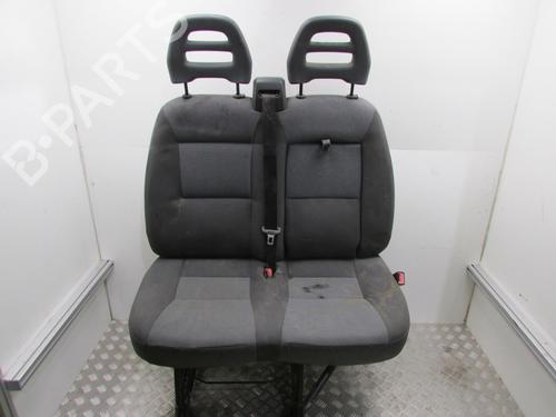 Used Right front seat PEUGEOT BOXER Van 2.2 HDi 120 (120 hp) 22518179