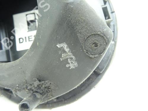 Tanklåg Tanklåg RENAULT CLIO IV (BH_) 1.5 dCi 90 (90 hp) 33884781 33884781