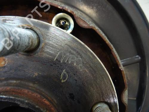 Used Right rear steering knuckle TOYOTA COROLLA Verso (ZER_, ZZE12_, R1_) 2.2 D-4D (AUR10_, AUR10R) (136 hp) 20040600
