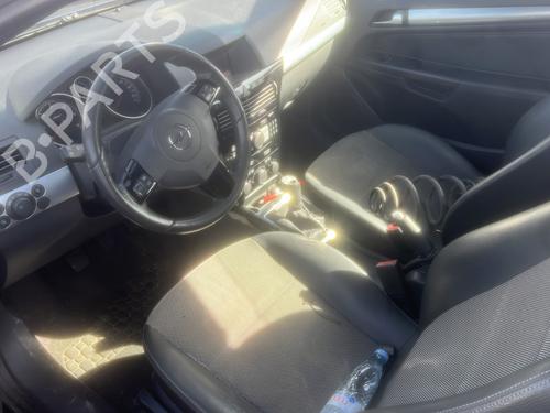 Electronic module OPEL ASTRA H TwinTop (A04) 1.9 CDTi (L67) | BP32250104M83 - Image 13