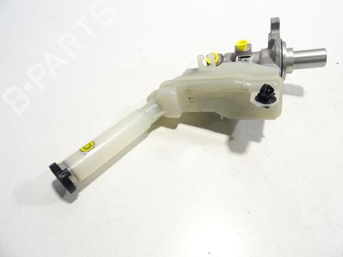 Used Brake master cylinder Brake master cylinder NISSAN JUKE (F15) [2010-2019] 30592521 30592521