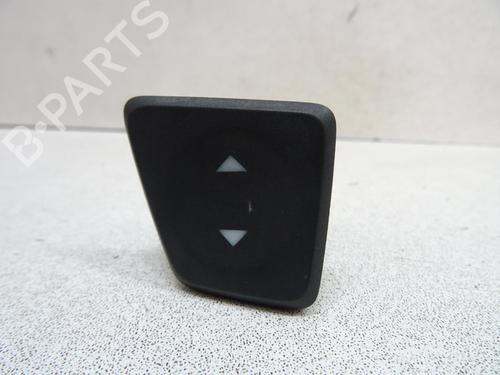Used Left front window switch Left front window switch FIAT 500 (312_) 1.2 (312AXA1A) (69 hp) 20051739 20051739