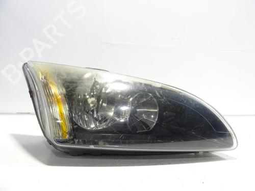 Used Right headlight Right headlight FORD FOCUS II (DA_, HCP, DP) 1.8 TDCi (115 hp) 30778188 30778188