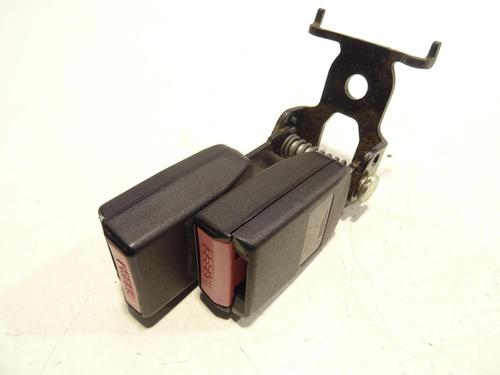 Used Seat buckle RENAULT MEGANE II (BM0/1_, CM0/1_) 2.0 dCi (BM1K, CM1K) (150 hp) 31590891