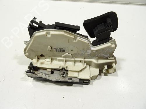 Used Front left lock VW GOLF VI (5K1) 2.0 TDI (110 hp) 25001161