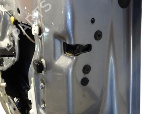 right-front-door-peugeot-2008-i-cu_-2013-39891131 main image