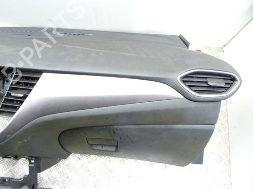 Used Dashboard Dashboard 30486928 30486928