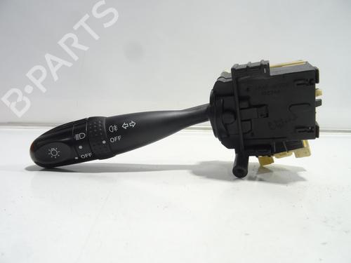 Used Switch Switch SUZUKI GRAND VITARA II (JT, TE, TD) 1.9 DDiS All-wheel Drive (JT419, TD44, JB419WD, JB419XD,... (129 hp) 26056370 26056370