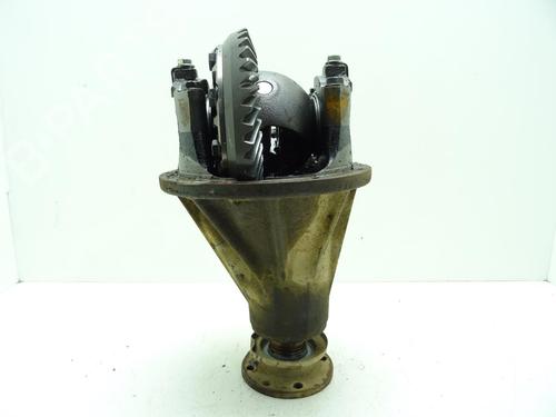 Pont avant SUZUKI JIMNY Closed Off-Road Vehicle (SN) 1.5 DDiS 4x4 (86 hp) 30679702