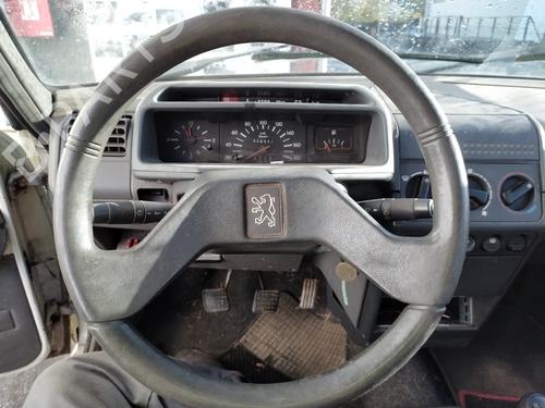 Rear wiper motor PEUGEOT 205 I (741A/C) 1.7 Diesel | BP30484641M102 