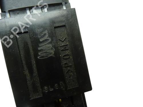 switch-mitsubishi-pajero-iv-v8_w-v9_w-2006-36148696 main image
