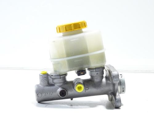 Used Brake master cylinder NISSAN PATROL GR V Wagon (Y61) 3.0 DTi (158 hp) 28325538