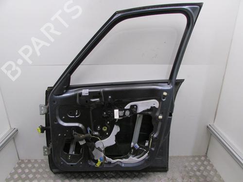 Used Right front door Right front door 21223482 21223482