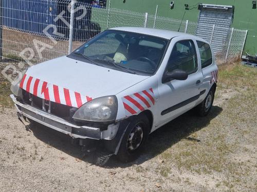 Brugte RENAULT CLIO II (BB_, CB_) 1.5 dCi (B/C2J) (68 hp) 4254147