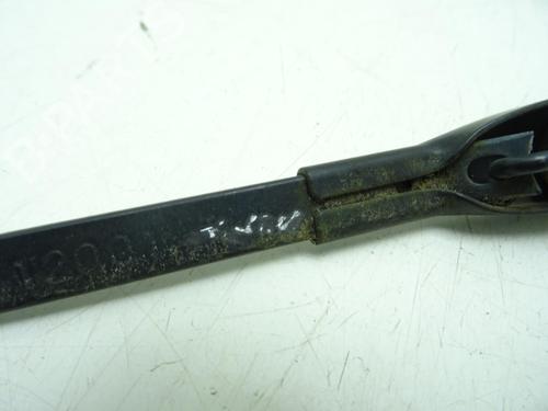 Used Rear windshield wiper arm Rear windshield wiper arm 29490135 29490135