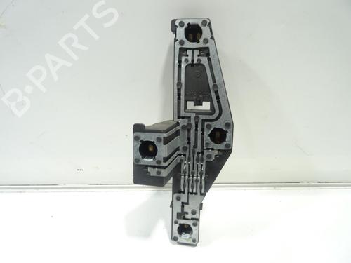 Support de lampe RENAULT LAGUNA II Grandtour (KG0/1_) 1.9 dCi (KG0G) (120 hp) 32728957