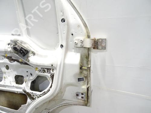 Left front door PEUGEOT BOXER Van (244) 2.8 HDi | BP29071374C2 