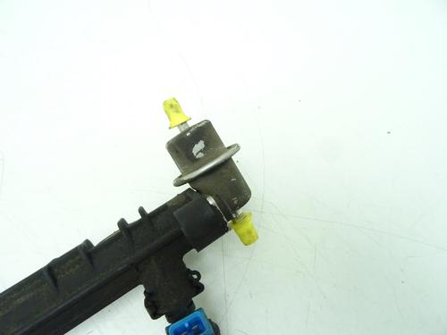 Used Injection rail Injection rail FORD FIESTA IV (JA_, JB_) 1.3 i (60 hp) 29599575 29599575