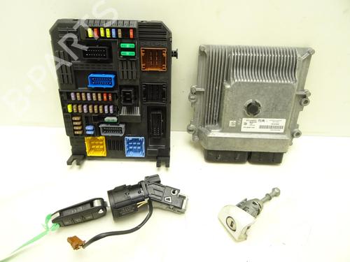 Used Electronic module PEUGEOT 208 II (UB_, UP_, UW_, UJ_) e-208 (136 hp) 26395366