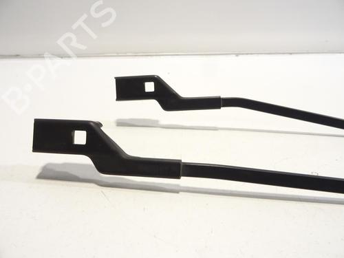front-windshield-wiper-arm-ford-mondeo-iv-turnier-ba7-2007-2008-2009-2010-2011-2012-2013-2014-2015-28601570 main image