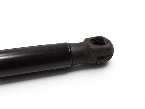 hood-lift-support-vw-golf-vii-5g1-bq1-be1-be2-2012-2013-2014-2015-2016-2017-2018-2019-2020-2021-34219291 main image