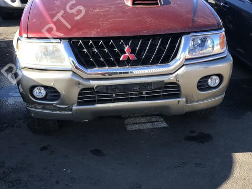 Left side indicator MITSUBISHI PAJERO SPORT I (K7_, K9_) 2.5 TD (K94W, K74T) | BP26297367I20 - Image 10