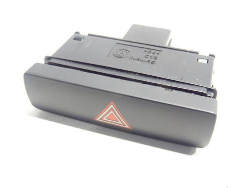 Used Warning switch Warning switch VW PASSAT B7 Variant (365) 2.0 TDI 4motion (140 hp) 32447239 32447239