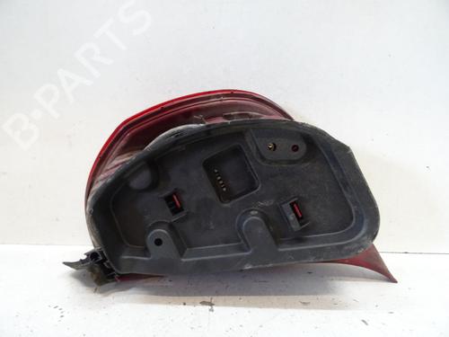 Used Left taillight Left taillight CITROËN C5 I (DC_) 2.0 HDi (DCRHZB, DCRHZE) (109 hp) 20065091 20065091