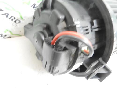 Heater blower motor PEUGEOT 208 I (CA_, CC_) 1.4 HDi | BP20060413M62 