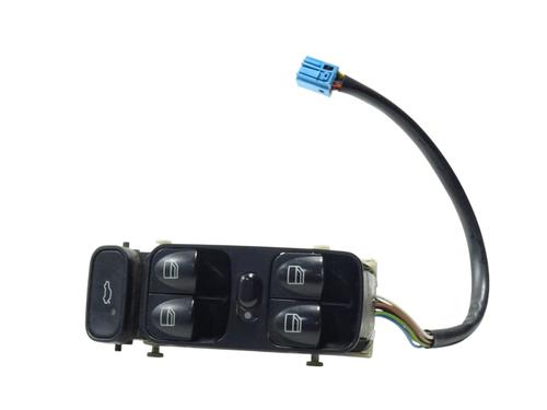 Used Left front window switch Left front window switch MERCEDES-BENZ C-CLASS (W203) C 200 CDI (203.004) (116 hp) 36540945 36540945