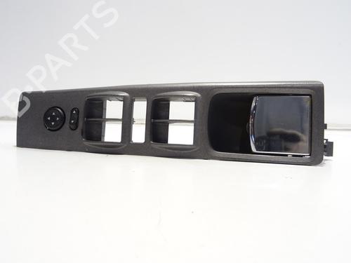 Used Front left interior door handle LANCIA MUSA (350_) 1.3 D Multijet (350.AXM11, 350.AXM1A, 350.AXI1A) (95 hp) 27485317