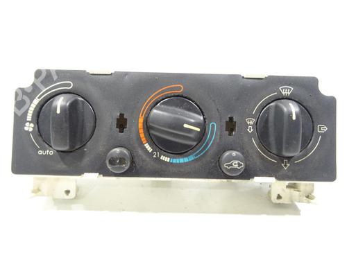 Used Climate control PEUGEOT 306 Hatchback (7A, 7C, N3, N5) 2.0 HDI 90 (90 hp) 27836763