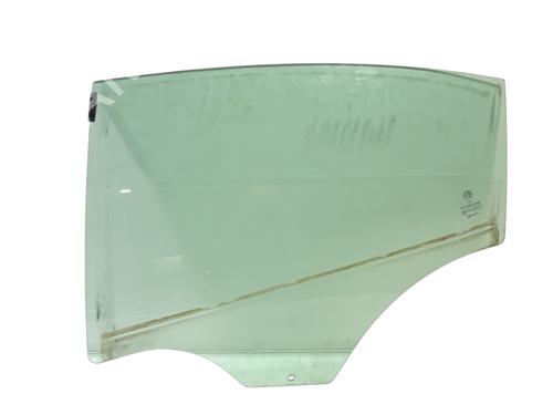 rear-left-door-window-alfa-romeo-giulietta-940_-2010-2011-2012-2013-2014-2015-2016-2017-2018-2019-2020-36540887 main image