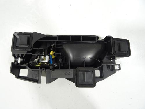Used Front right interior door handle Front right interior door handle PEUGEOT 208 II (UB_, UP_, UW_, UJ_) 1.2 PureTech 75 (75 hp) 25923458 25923458