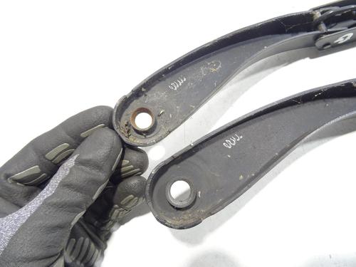 Used Front windshield wiper arm Front windshield wiper arm RENAULT MEGANE II (BM0/1_, CM0/1_) 2.0 dCi (BM1K, CM1K) (150 hp) 31595354 31595354