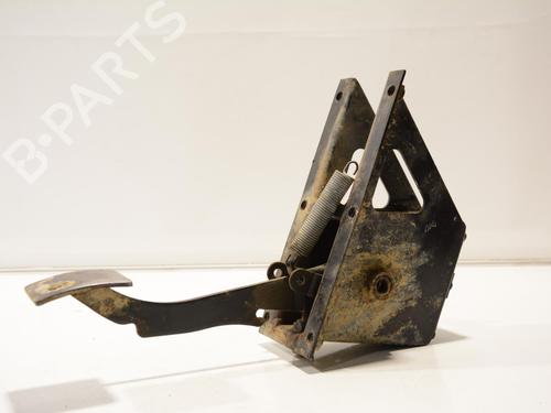 Pédale d'embrayage LAND ROVER DEFENDER Station Wagon (L316, L315) 2.5 Td5 4x4 (L316) (122 hp) 31308444