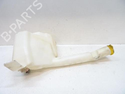 Windscreen washer tank JEEP GRAND CHEROKEE II (WJ, WG) 2.7 CRD 4x4 | BP21969846C113 