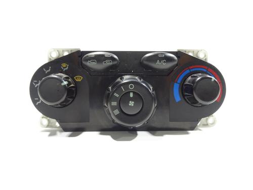 Used Climate control HYUNDAI SANTA FÉ I (SM) 2.0 CRDi 4x4 (113 hp) 20050115