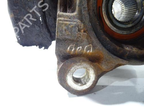 Used Left front steering knuckle Left front steering knuckle VW TRANSPORTER T4 Bus (70B, 70C, 7DB, 7DK, 70J, 70K, 7DC, 7DJ) 1.9 TD (68 hp) 21973359 21973359
