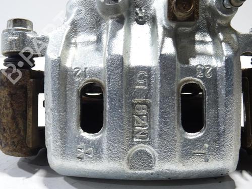 Used Right front brake caliper Right front brake caliper MITSUBISHI PAJERO II (V3_W, V2_W, V4_W, V5_W) 2.8 TD (V46W, V26W) (125 hp) 33659662 33659662