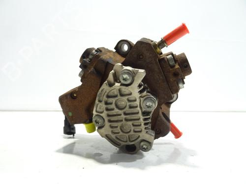 Used Injection pump Injection pump RENAULT KOLEOS I (HY_) 2.0 dCi 4x4 (HY0K) (150 hp) 21823536 21823536