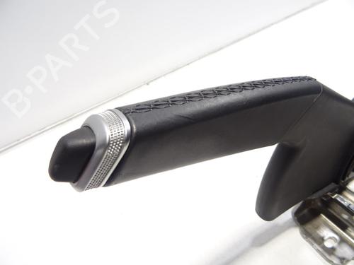 hand-brake-renault-clio-v-b7_-2019-29071420 main image