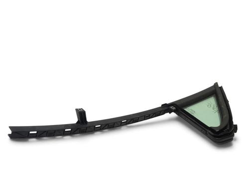 front-left-quarter-glass-renault-zoe-bfm_-2012-39761394 main image