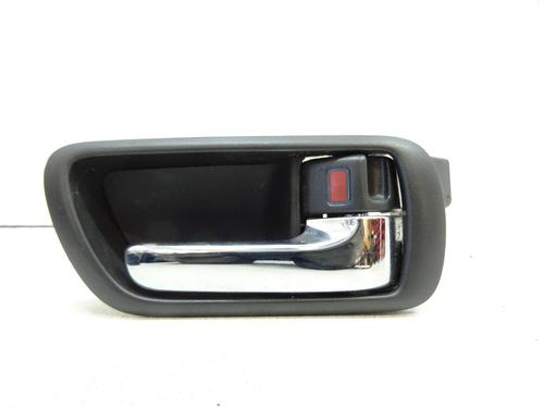 Used Rear right interior door handle TOYOTA COROLLA Verso (ZER_, ZZE12_, R1_) 2.2 D-4D (AUR10_, AUR10R) (136 hp) 21971131