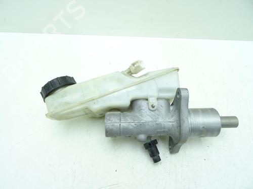 Brake master cylinder FORD KUGA I 2.0 TDCi 4x4 | BP31758257M77