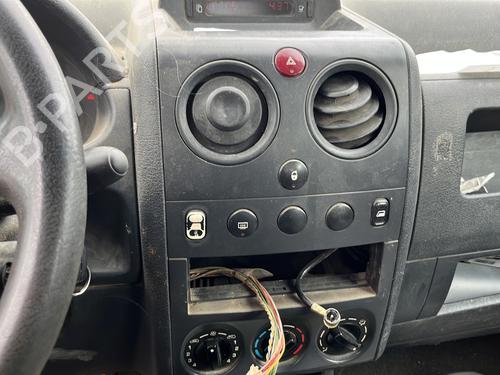 Højre side skydedør CITROËN BERLINGO / BERLINGO FIRST Box Body/MPV (M_) 2.0 HDI 90 (MBRHY, MCRHY) | BP29571367C75 