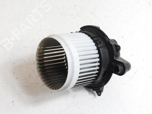 Used Heater blower motor Heater blower motor DACIA SANDERO II 1.5 dCi (90 hp) 21970218 21970218