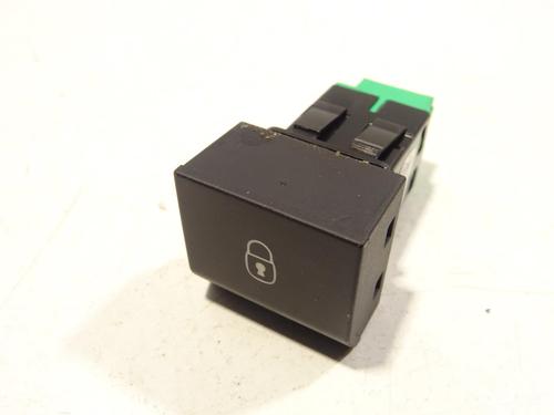 switch-citroen-c4-iii-ba_-bb_-bc_-2020-29477545 main image