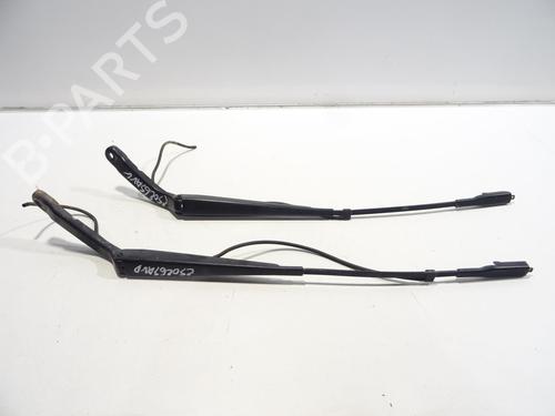 Used Front windshield wiper arm MERCEDES-BENZ SPRINTER 3,5-t Van (B906) 314 CDI (906.631, 906.633, 906.635, 906.637) (143 hp) 29188416