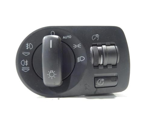 Used Headlight switch AUDI A3 Sportback (8PA) 3.2 V6 quattro (250 hp) 27220458